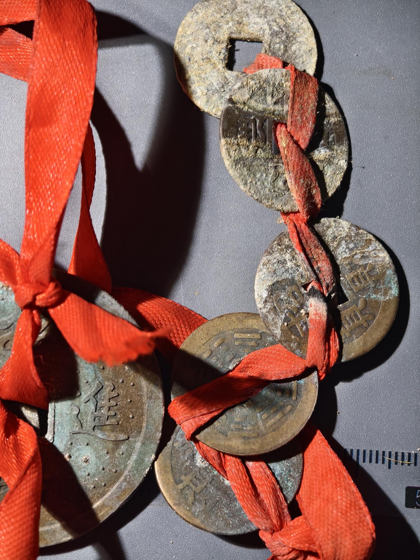 90期回流戒指饰品杂件纪念章丝路钱币专场