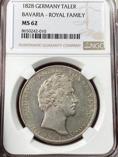 万国钱币拍卖第056期 - NGC MS62 1828年巴伐利亚路德维希一世皇室全家福历史大泰勒 在路一最小儿子出生后 为祈祷整个皇室幸福安康 路德维希一世敕令发行此泰勒 皇室成员头像上方铭文意为“上天的祝福”著名的沙俄家族卢布便是以此为蓝本设计 原味淡彩喷砂质感 越来越贵的品种