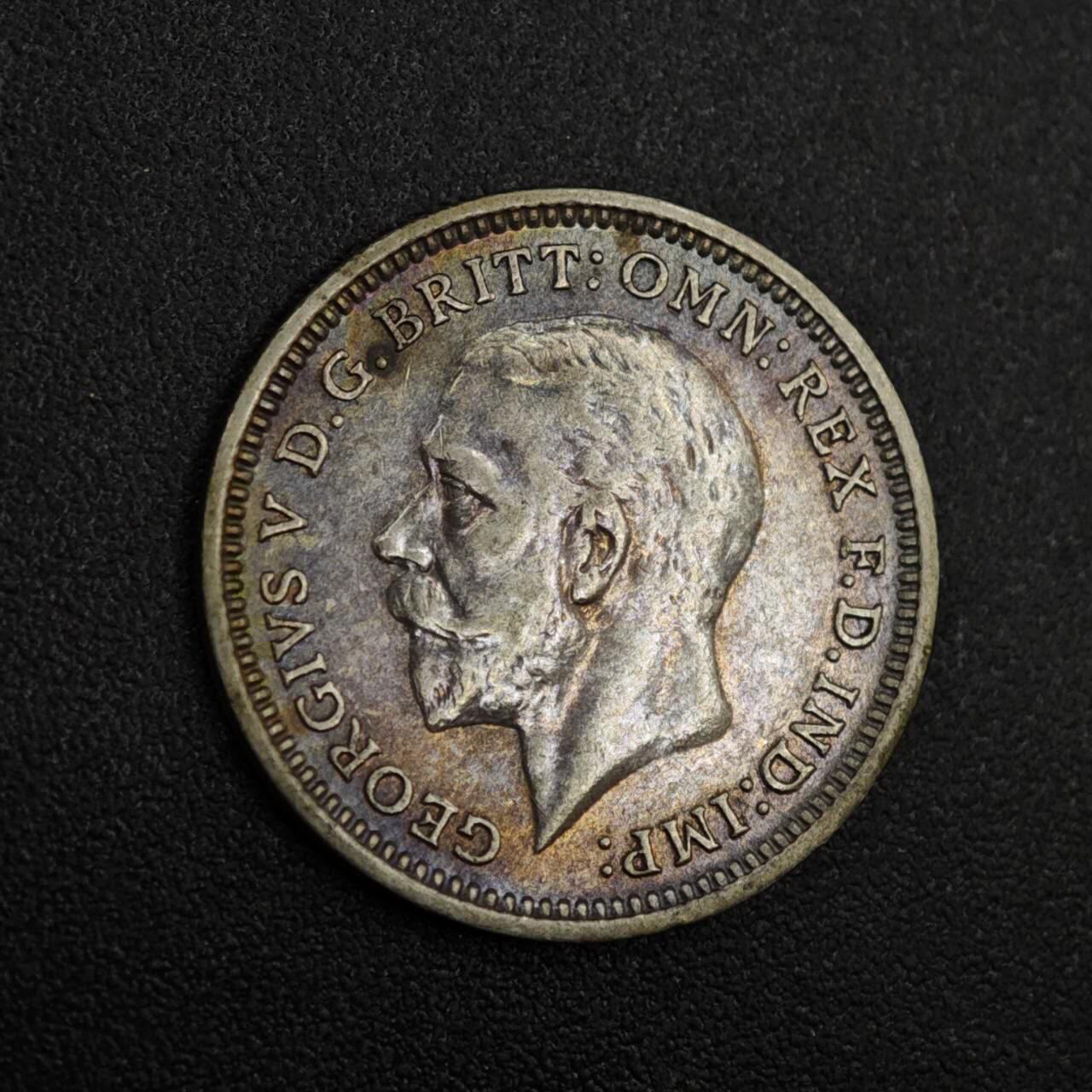 【淘币小摊】实时拍第八百一十四拍   散币场   满百包邮可预留二周 每周一统一发货   英国1933年乔治五世3便士银币