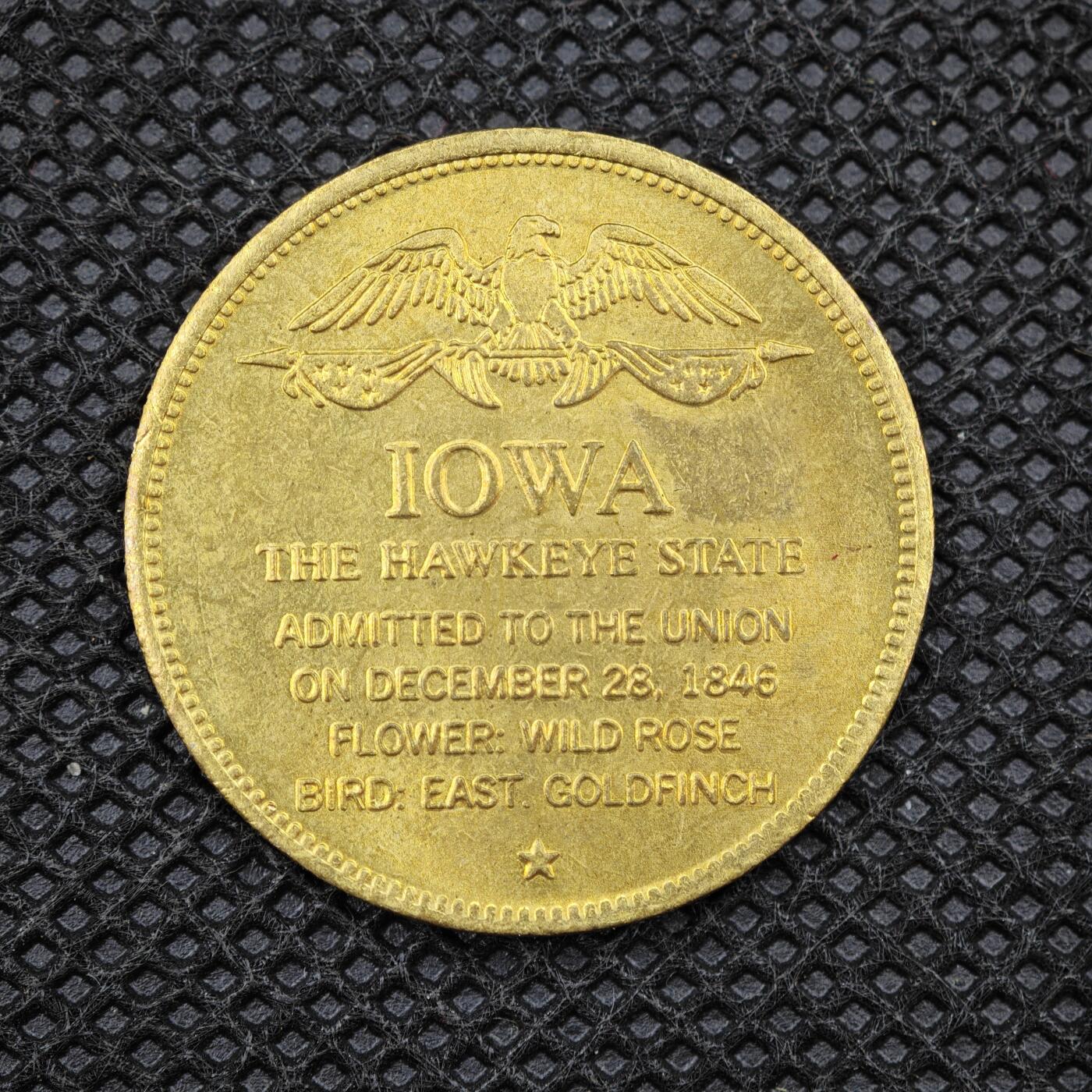 【淘币小摊】限时拍第八百一十六拍  纪念章场  满百包邮可预留两周  周一统一发货   美国艾奥瓦州纪念章直径26mm