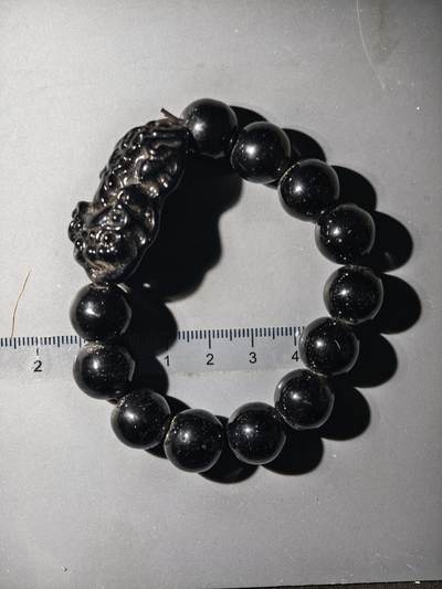 90期回流戒指饰品杂件纪念章丝路钱币专场 - 手串