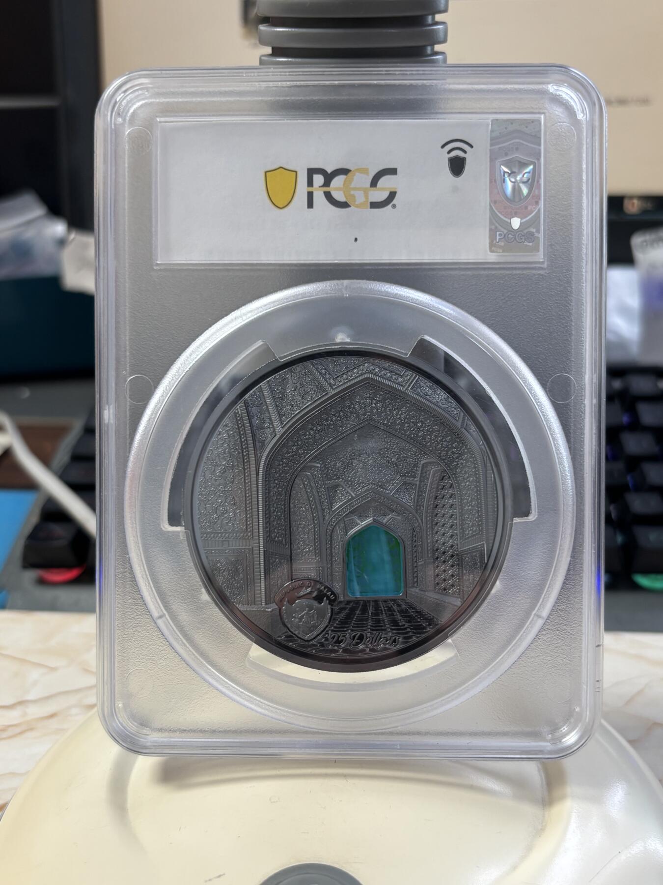 第184期拍卖 帕劳2020年蒂凡尼伊玛目广场5盎司纪念银币PCGS-PR70无盒无证书，999银，发行555枚