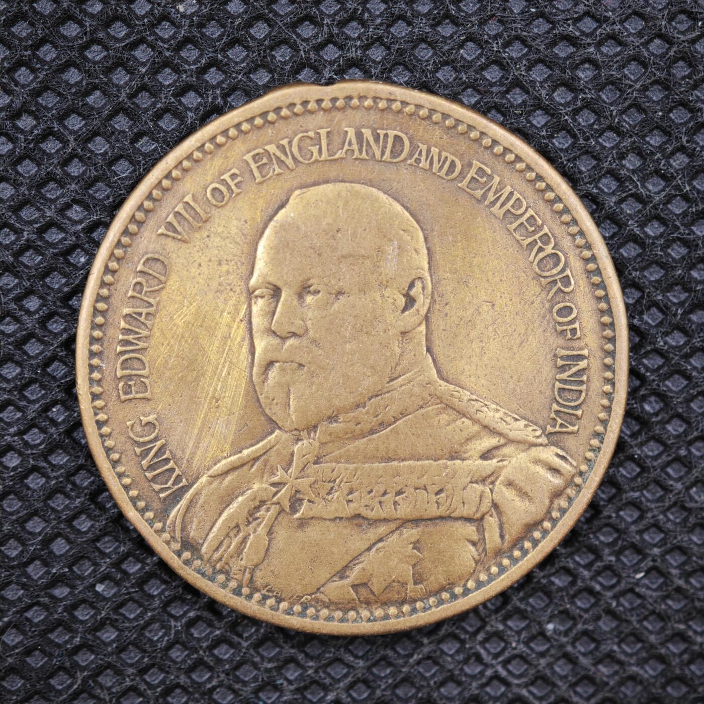 【淘币小摊】限时拍第八百一十六拍  纪念章场  满百包邮可预留两周  周一统一发货   英国爱德华七世登基纪念章直径27mm