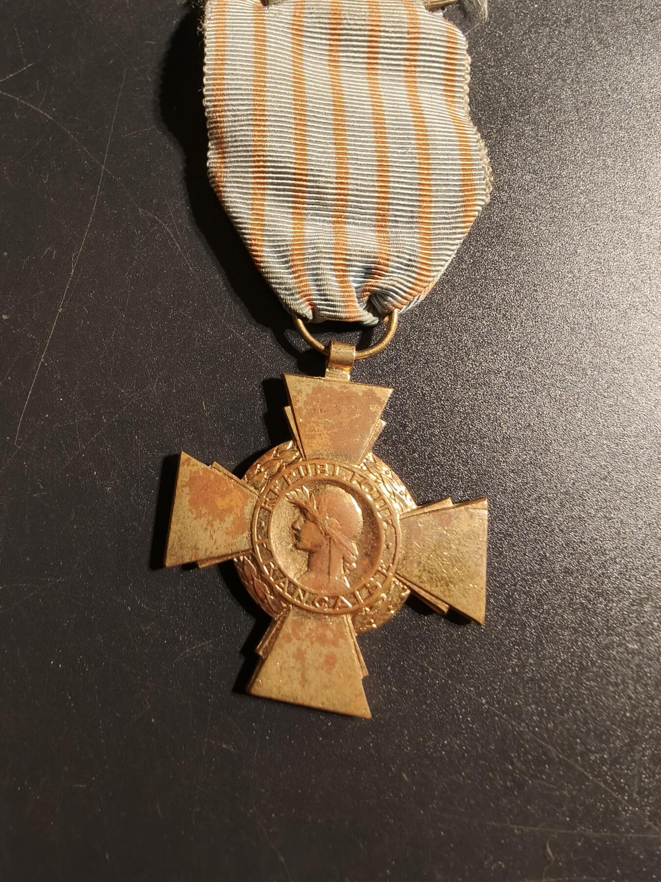 老王徽章第167期 法国战斗十字奖章