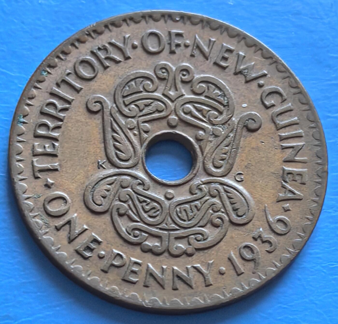 外国优质老铜币银币，周六九点倒数截拍，满百包邮，可寄存半年，喜欢朋友微信扫描二维码可直接参拍 新几内亚1936年爱德华八世大便士