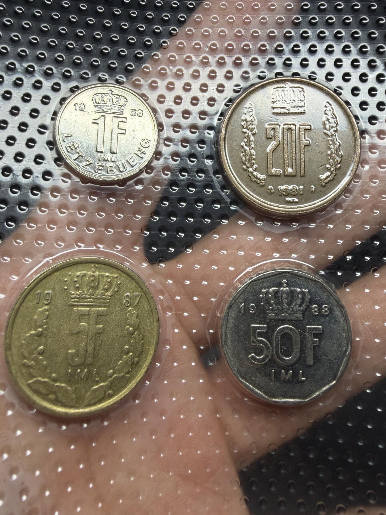 2025年集古藏今外币拍卖第十期-第10场—（总第290拍-纸币专场），本期拍完结算一次，发货时间2-3天，休息几天后继续新的一期拍卖。