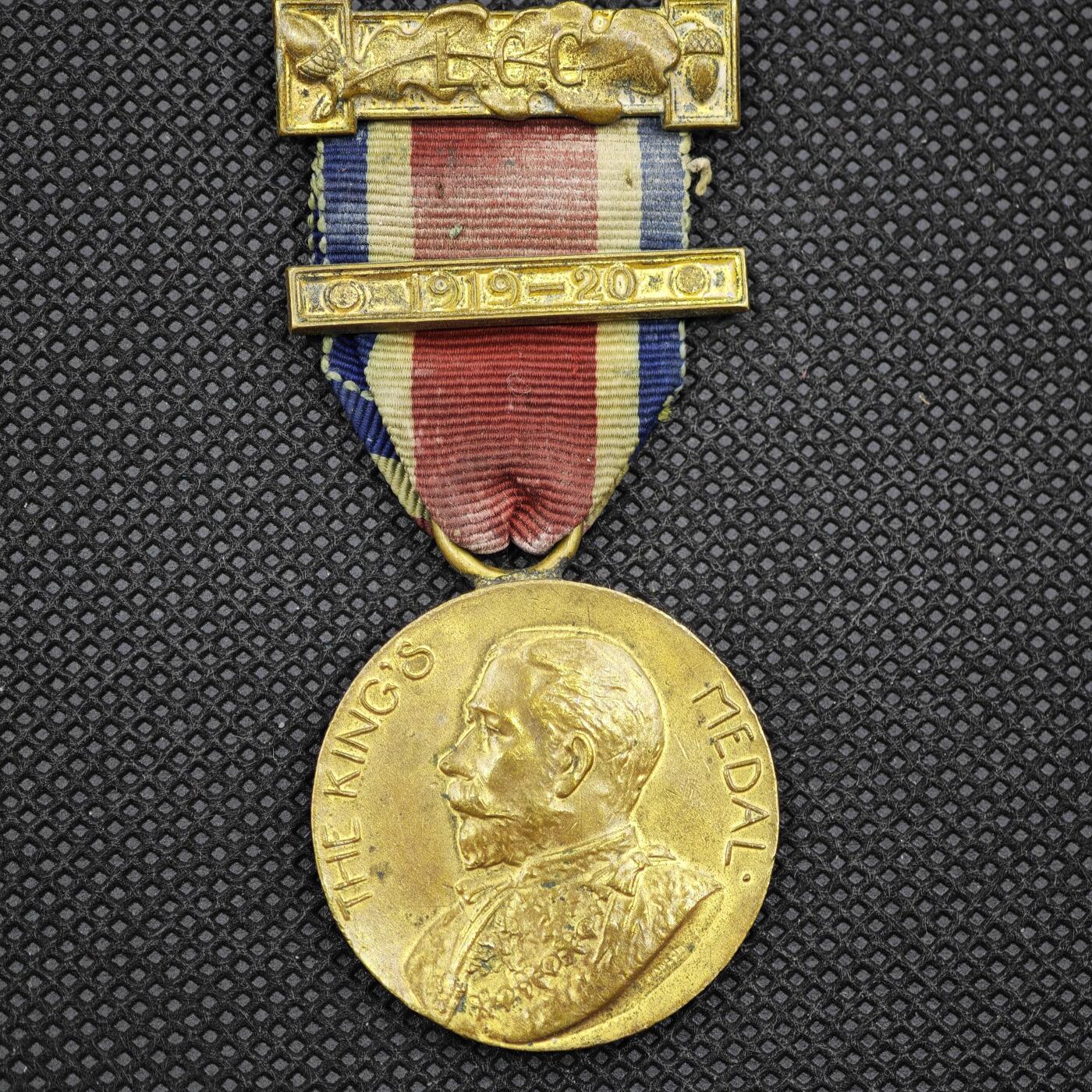 【淘币小摊】限时拍第八百一十六拍  纪念章场  满百包邮可预留两周  周一统一发货 