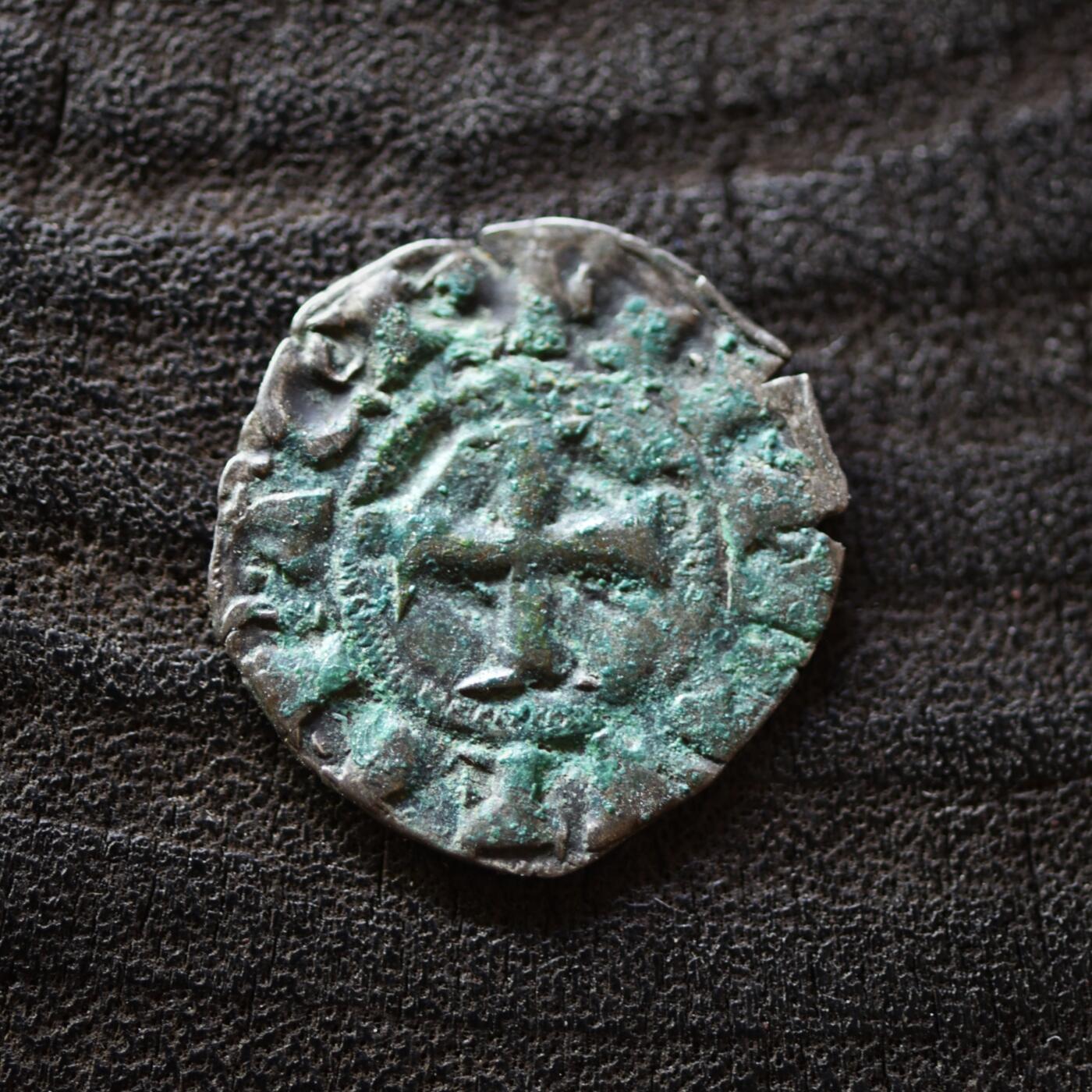 【良泉】【2025年最后一场】12月18日晚19.30点开拍！188组【直播场】西方古代钱币、丝路杂项、印章！ 【罕见】公元1316-1318年【中世纪·十字军】亚该亚公国女大公——“艾诺的玛蒂尔达”发行，第纳尔银币，0.65克