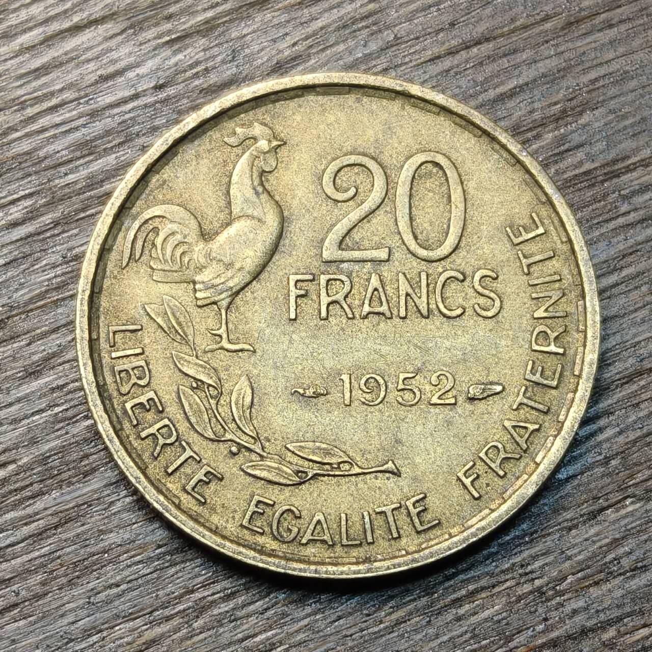 【铜匠收藏】★第134场★散币场，无佣金，30包邮。不满30元，支付5元运费。《接受代拍 代送NGC评级》 法国 1952年 10法郎 高卢熊鸡