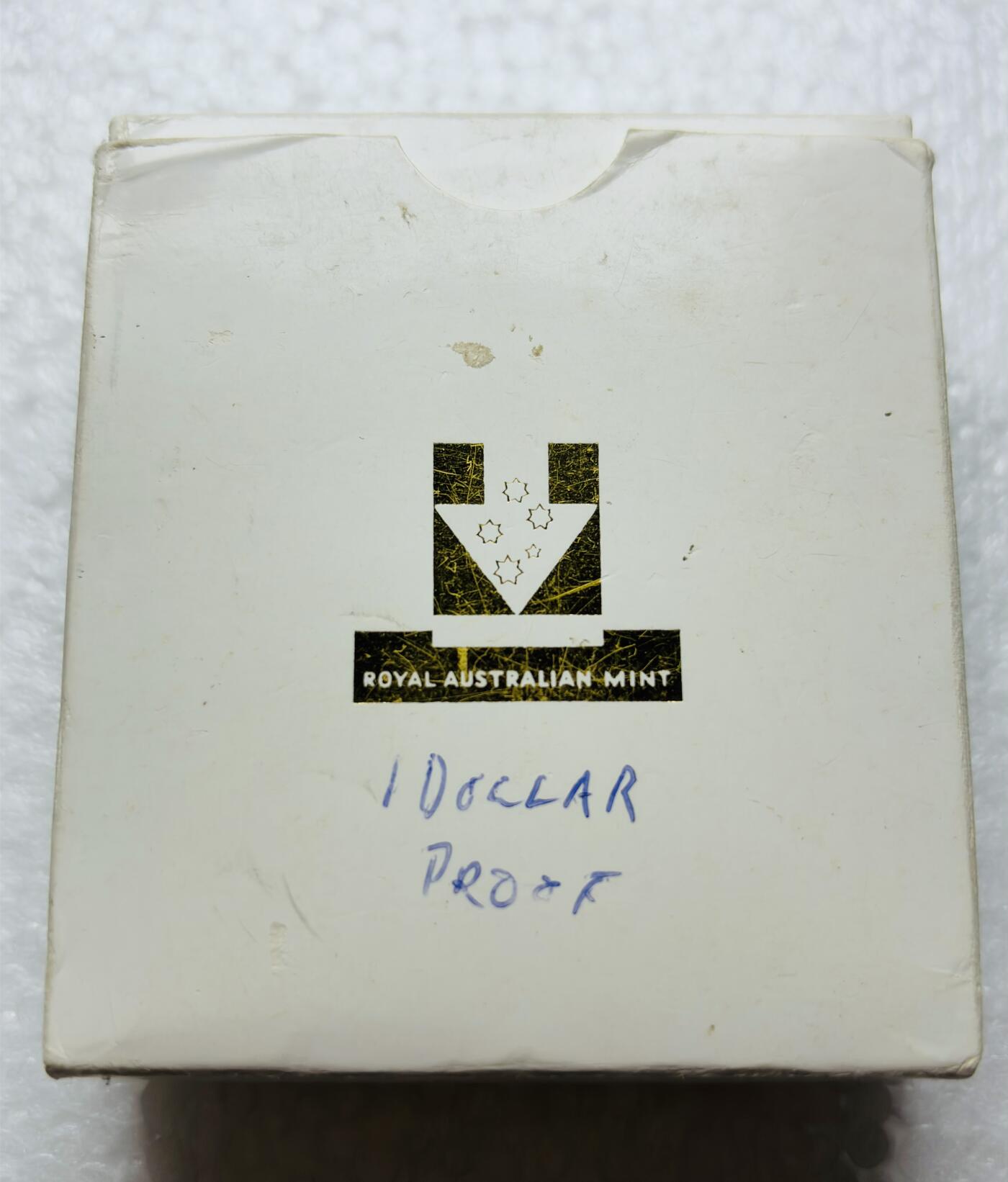 文馨钱币收藏第 284 场，【 长期接收代拍品】老藏家拍品南朝鲜李承晚时期货币，泰国大型纪念币，土耳其各时期及各国套币场 原盒 全新未流通带证书 1984 年澳大利亚一元精制币