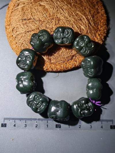 90期回流戒指饰品杂件纪念章丝路钱币专场 - 新疆和田手串