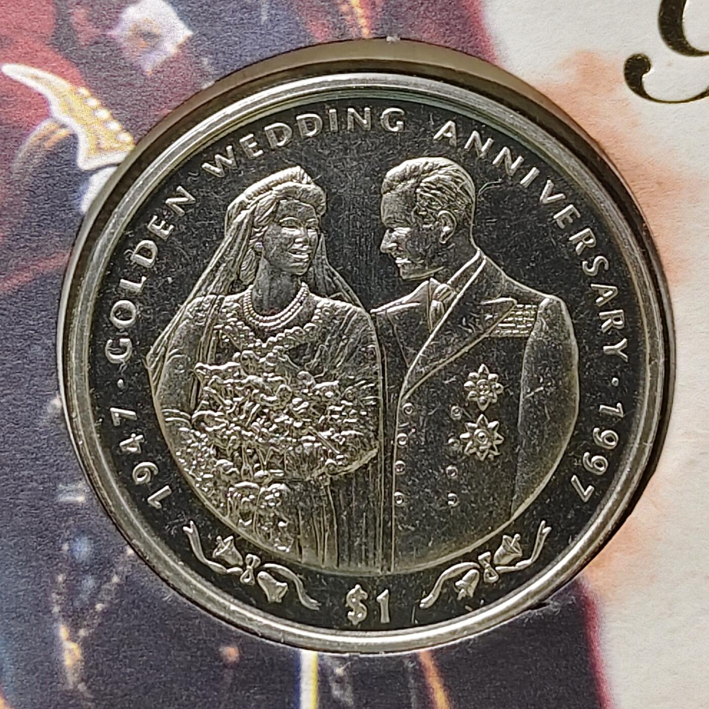 【全场包邮】纯粹捡漏拍482场（免费代拍第19场）-币封+套装+富兰克林（注意佣金） 【邮币封】塞拉利昂1997年1元女王金婚克朗型纪念币邮币封