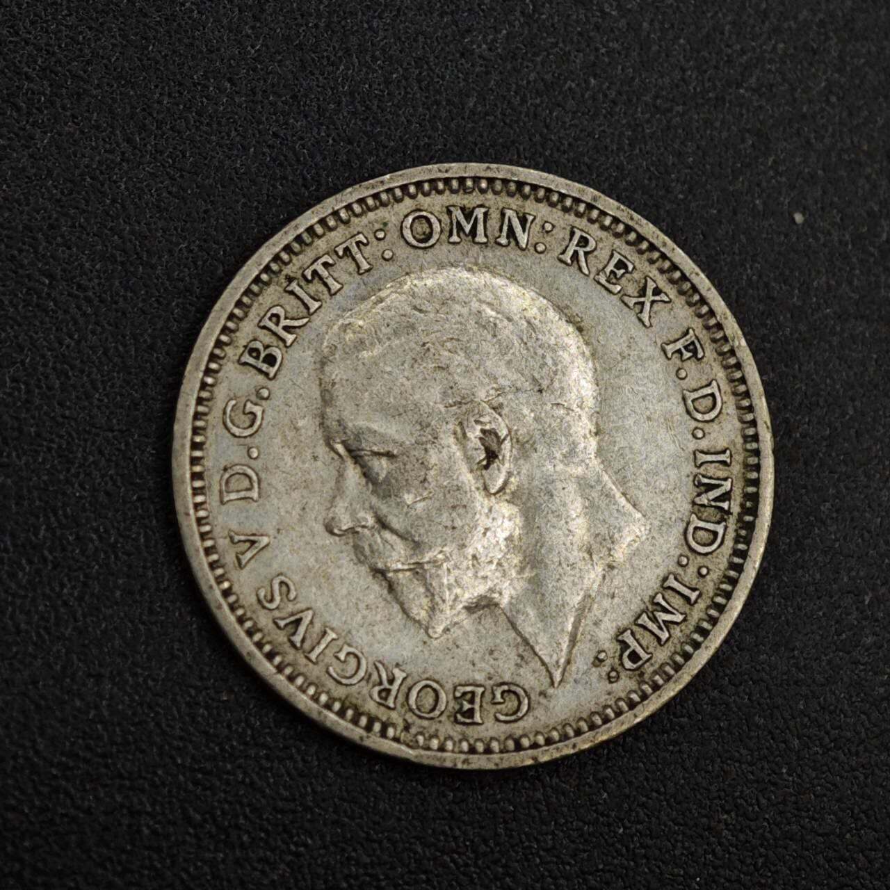 【淘币小摊】实时拍第八百一十四拍   散币场   满百包邮可预留二周 每周一统一发货   英国1931年乔治五世3便士银币