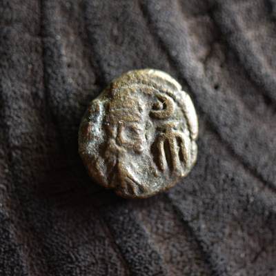 【良泉】【2025年最后一场】12月18日晚19.30点开拍！188组【直播场】西方古代钱币、丝路杂项、印章！ - 公元1-2世纪【埃兰】奥罗德斯二世，铜币，3.03克