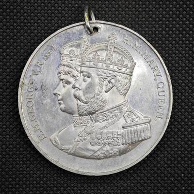 【淘币小摊】限时拍第八百一十六拍  纪念章场  满百包邮可预留两周  周一统一发货  -  英国1911年乔治五世加冕纪念章直径51mm