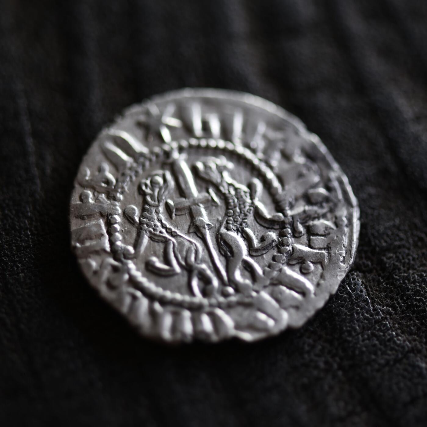 【良泉】【2025年最后一场】12月18日晚19.30点开拍！188组【直播场】西方古代钱币、丝路杂项、印章！ 【未流通】公元1198-1219年【中世纪·十字军】首位【奇里乞亚亚美尼亚王国】国王——列翁一世，打制银币，2.91克