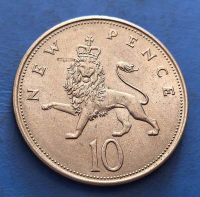 外国优质老铜币银币，周六九点倒数截拍，满百包邮，可寄存半年，喜欢朋友微信扫描二维码可直接参拍 - 英国10便士大版