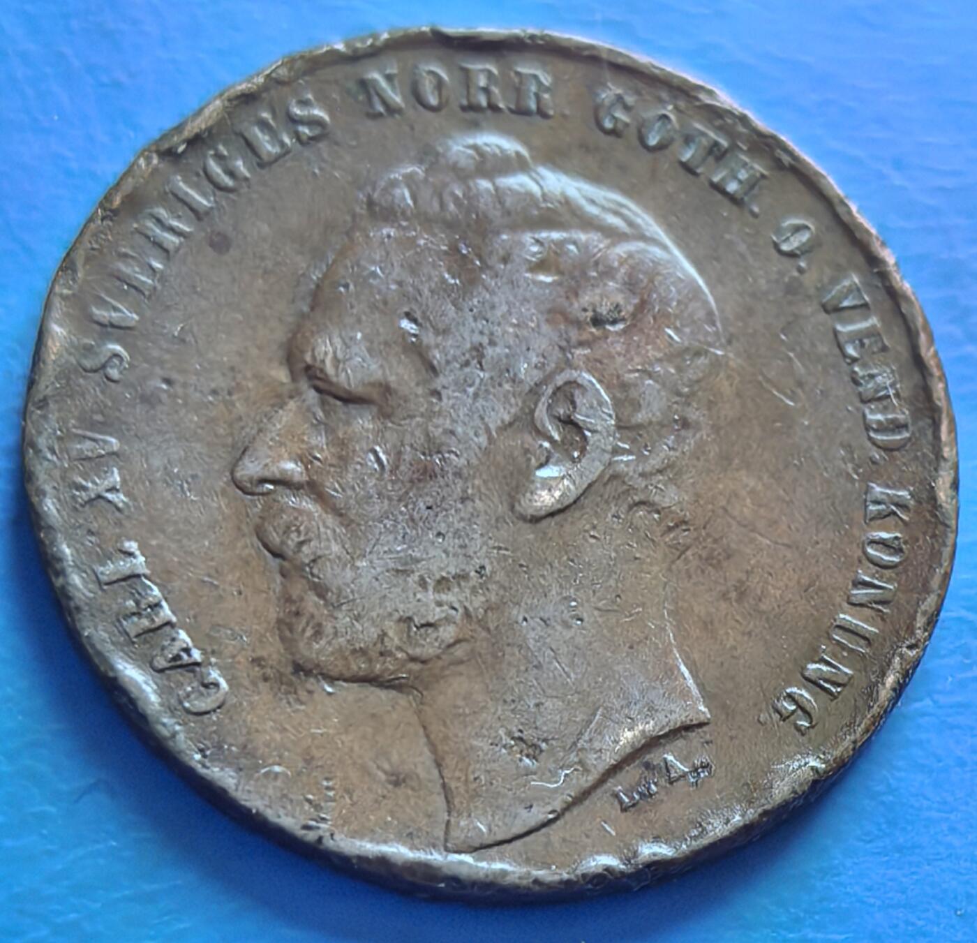 外国优质老铜币银币，周六九点倒数截拍，满百包邮，可寄存半年，喜欢朋友微信扫描二维码可直接参拍 瑞典1861年2欧尔