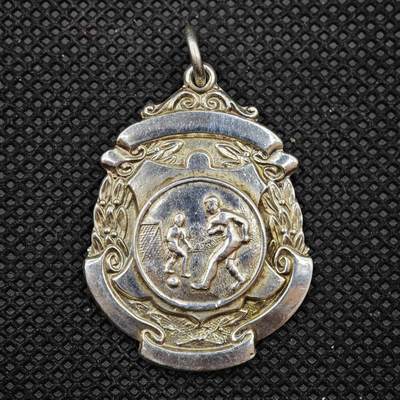 【淘币小摊】限时拍第八百一十六拍  纪念章场  满百包邮可预留两周  周一统一发货  -  足球纪念章直径28mm