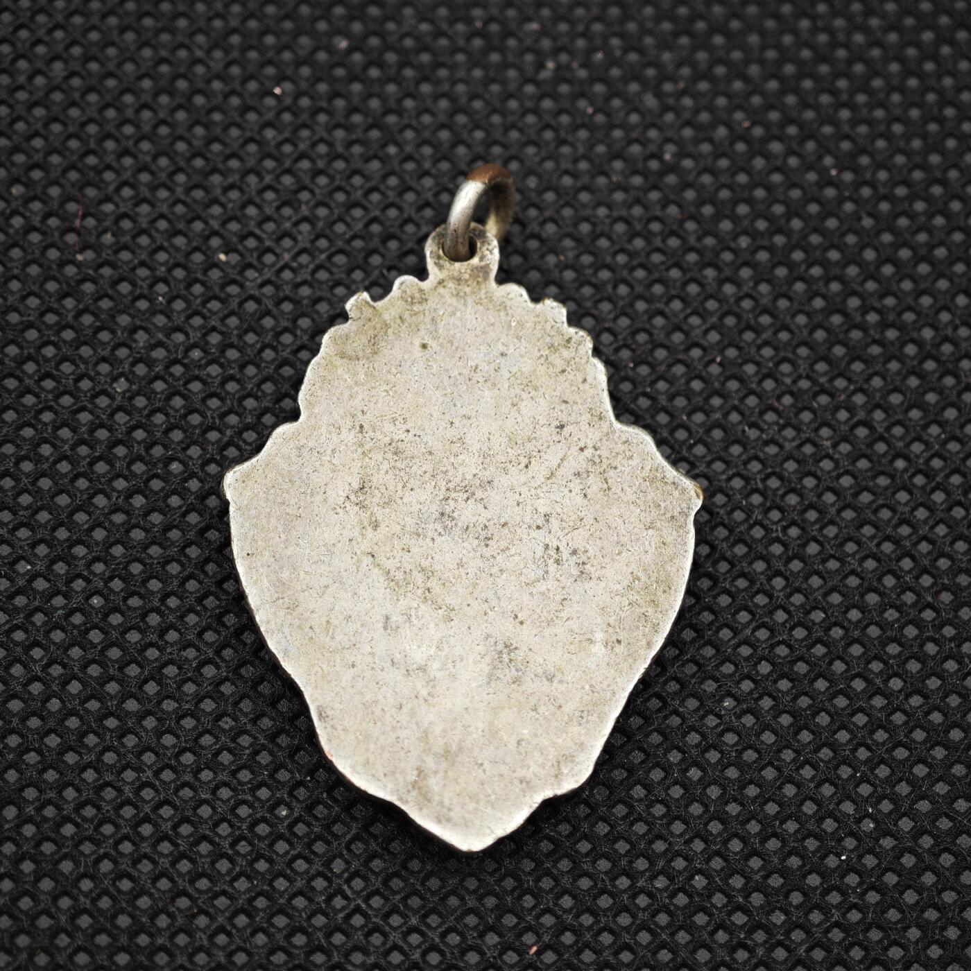 【淘币小摊】限时拍第八百一十六拍  纪念章场  满百包邮可预留两周  周一统一发货   英国纪念章直径30mm