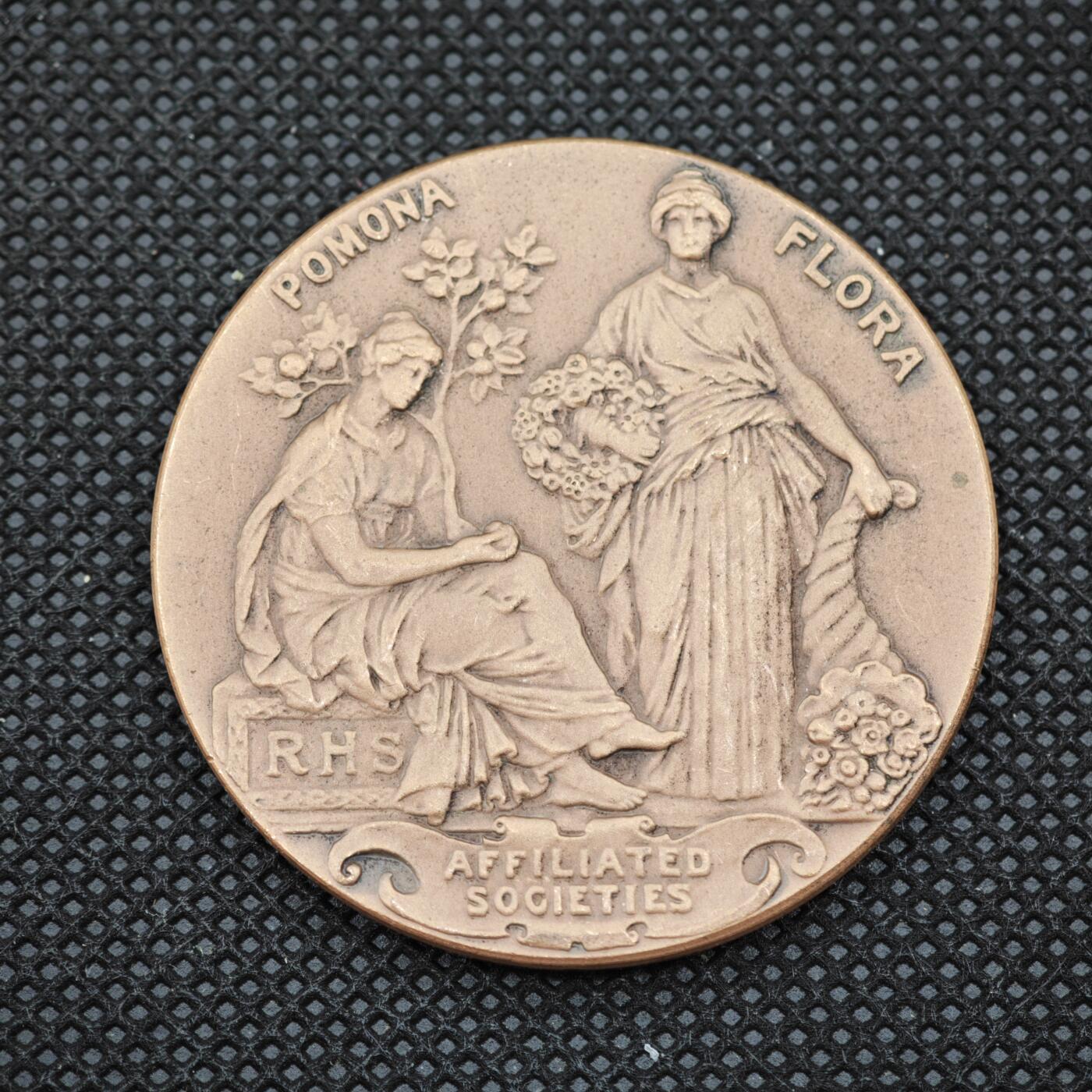 【淘币小摊】限时拍第八百一十六拍  纪念章场  满百包邮可预留两周  周一统一发货   英国园艺比赛奖章直径45mm