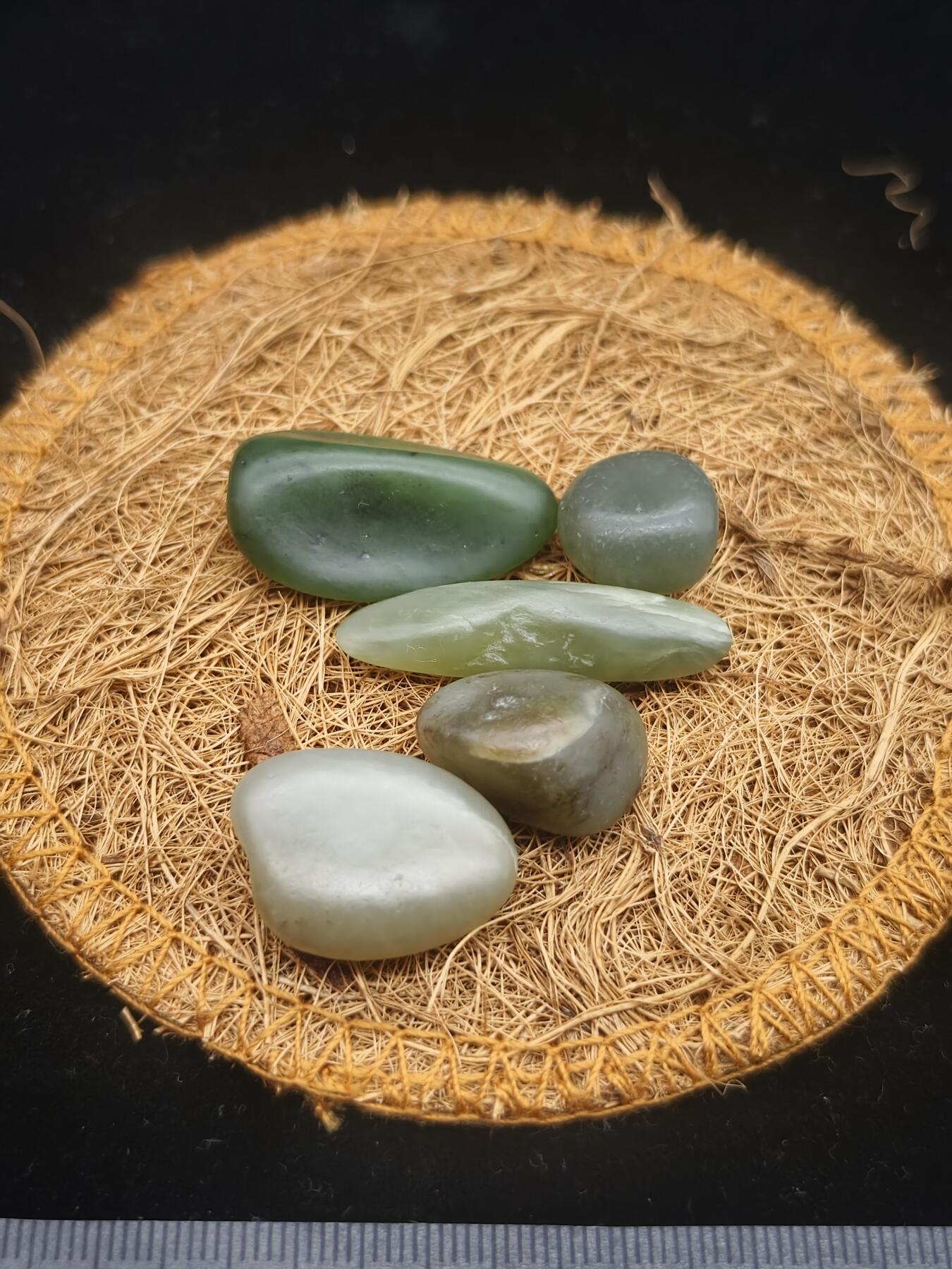 90期回流戒指饰品杂件纪念章丝路钱币专场 新疆和田玉籽料