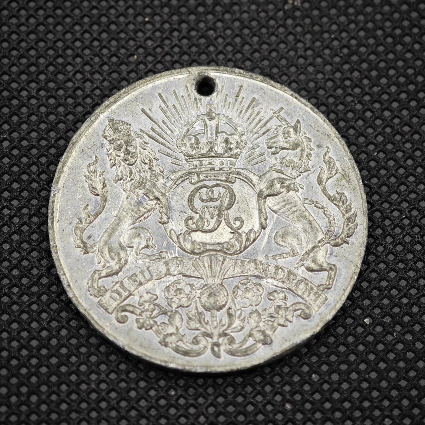 【淘币小摊】限时拍第八百一十六拍  纪念章场  满百包邮可预留两周  周一统一发货   英国1911年乔治五世加冕纪念章直径39mm