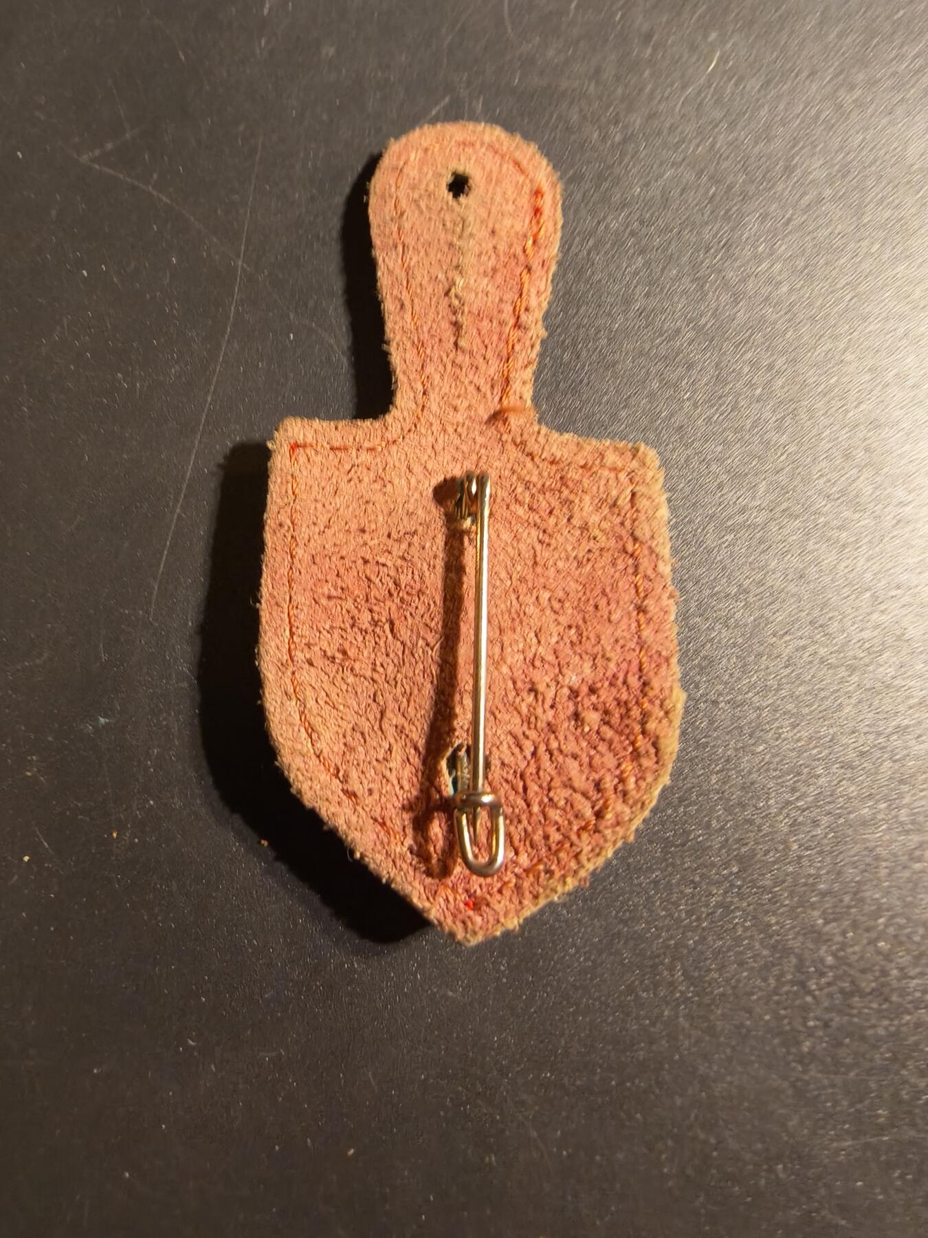 老王徽章第167期 法国第608弹药后勤连证章