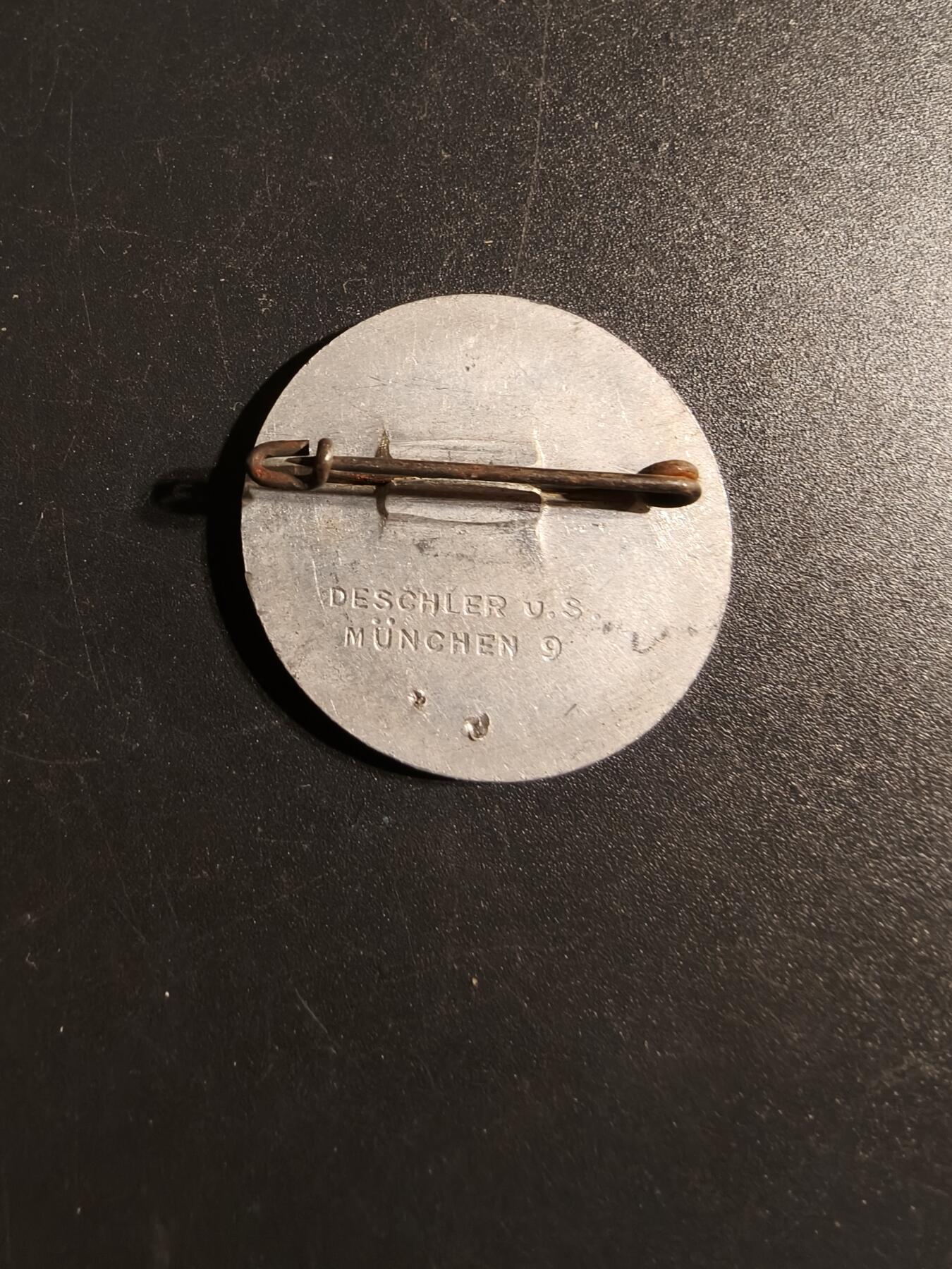 老王徽章第167期 德三小胡子证章