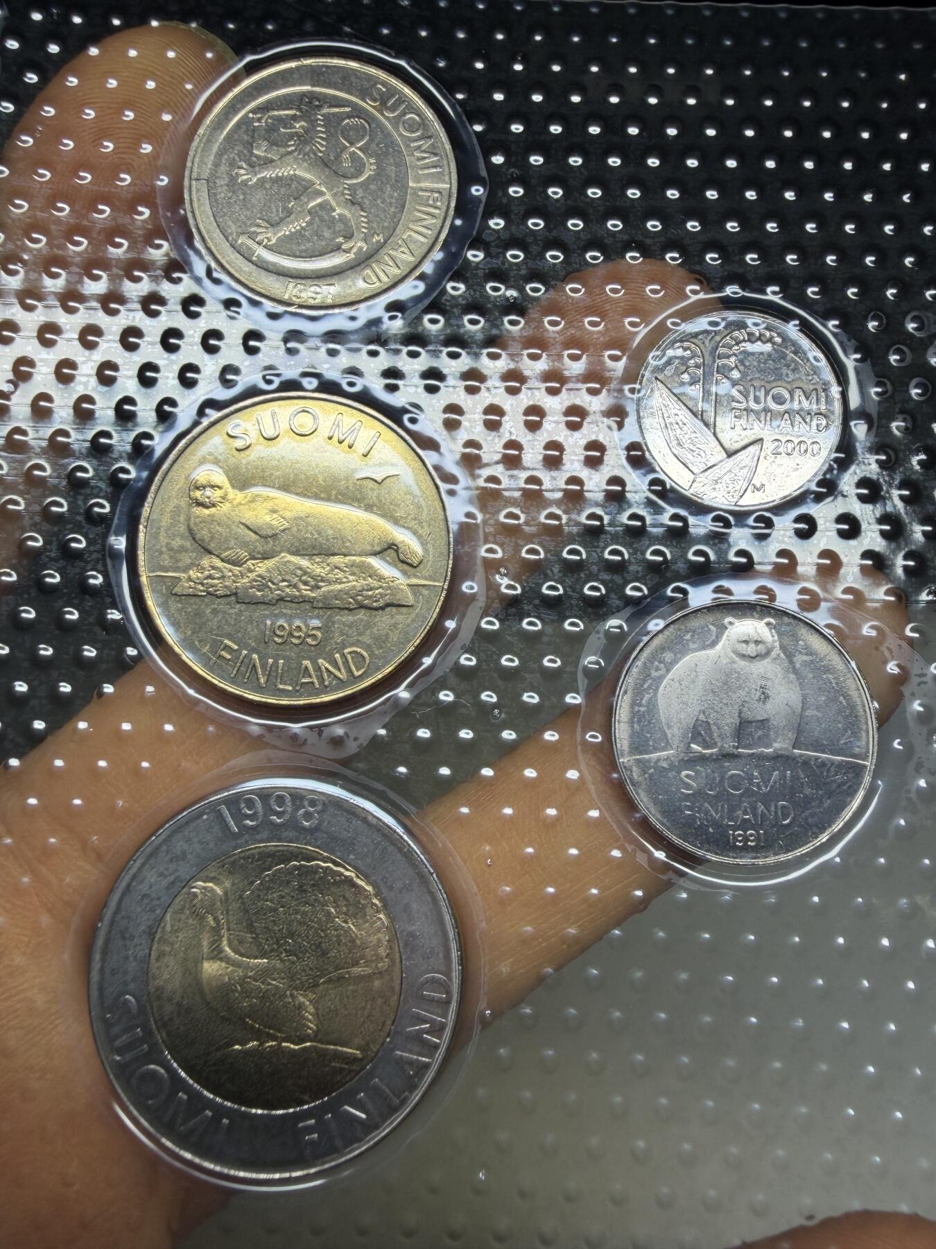 2025年集古藏今外币拍卖第十期-第10场—（总第290拍-纸币专场），本期拍完结算一次，发货时间2-3天，休息几天后继续新的一期拍卖。 芬兰硬币一套