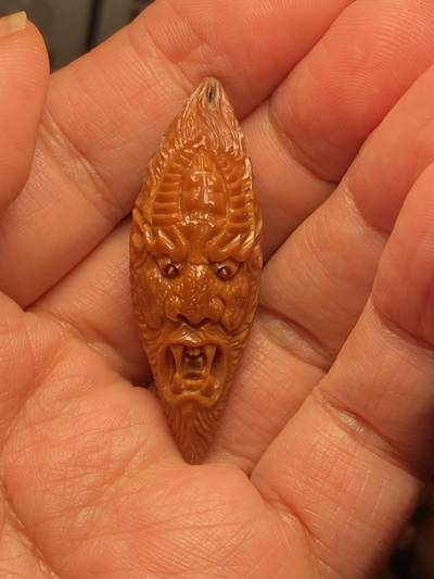 中国非物质文化遗产，苏工核雕 - 福利苏工核雕，纯手工雕刻，老苏工不动冥王，个性十足，等待有缘人尺寸1。75x4.9喜欢的来