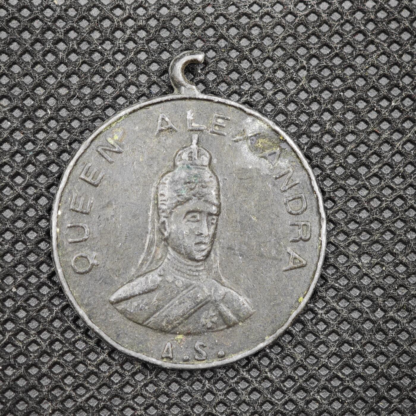 【淘币小摊】限时拍第八百一十六拍  纪念章场  满百包邮可预留两周  周一统一发货   爱德华七世纪念章直径27mm