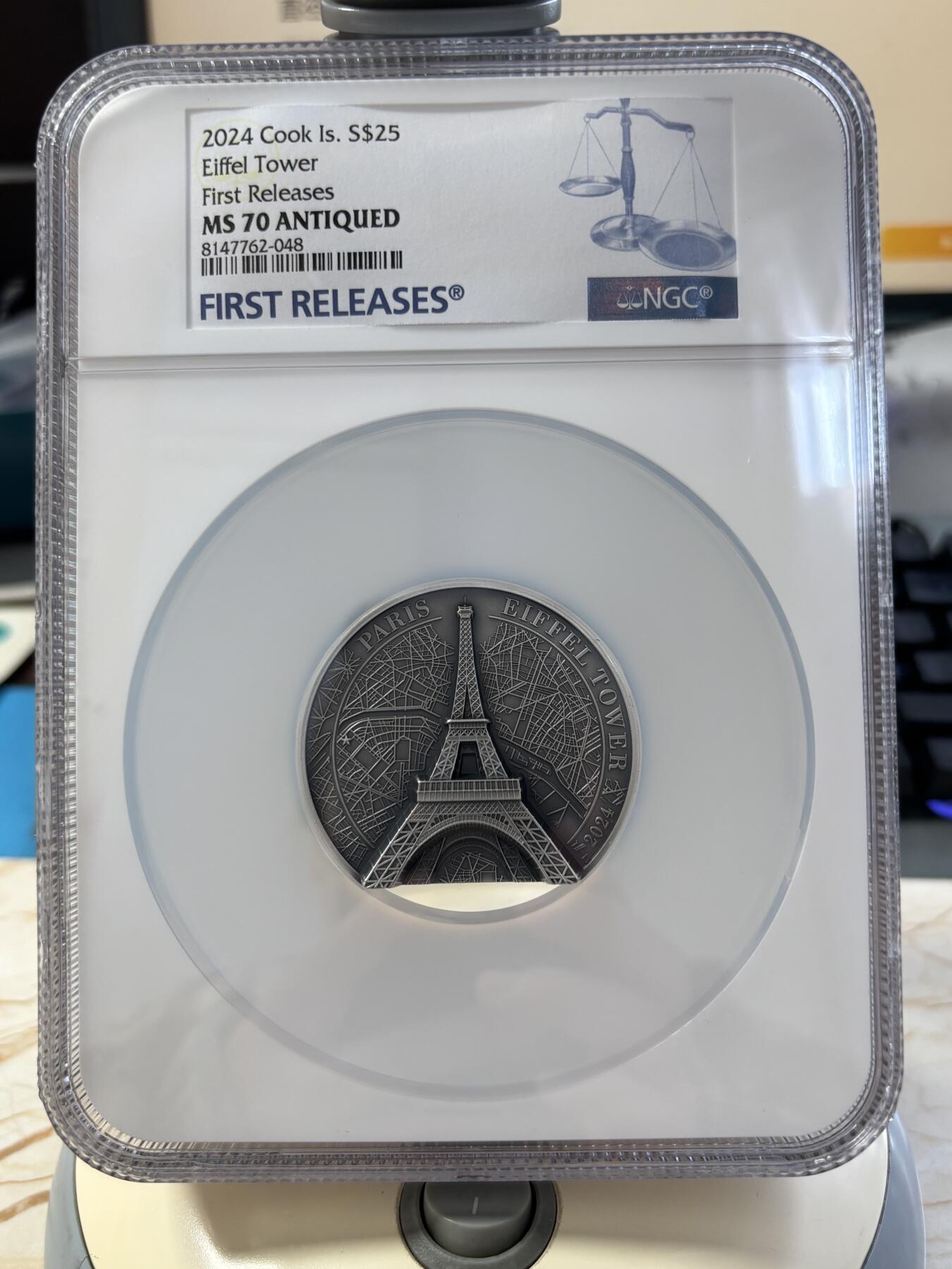 第184期拍卖 库克2024年埃菲尔铁塔5盎司银币NGC-MS70首无盒无证书，999银，发行889枚