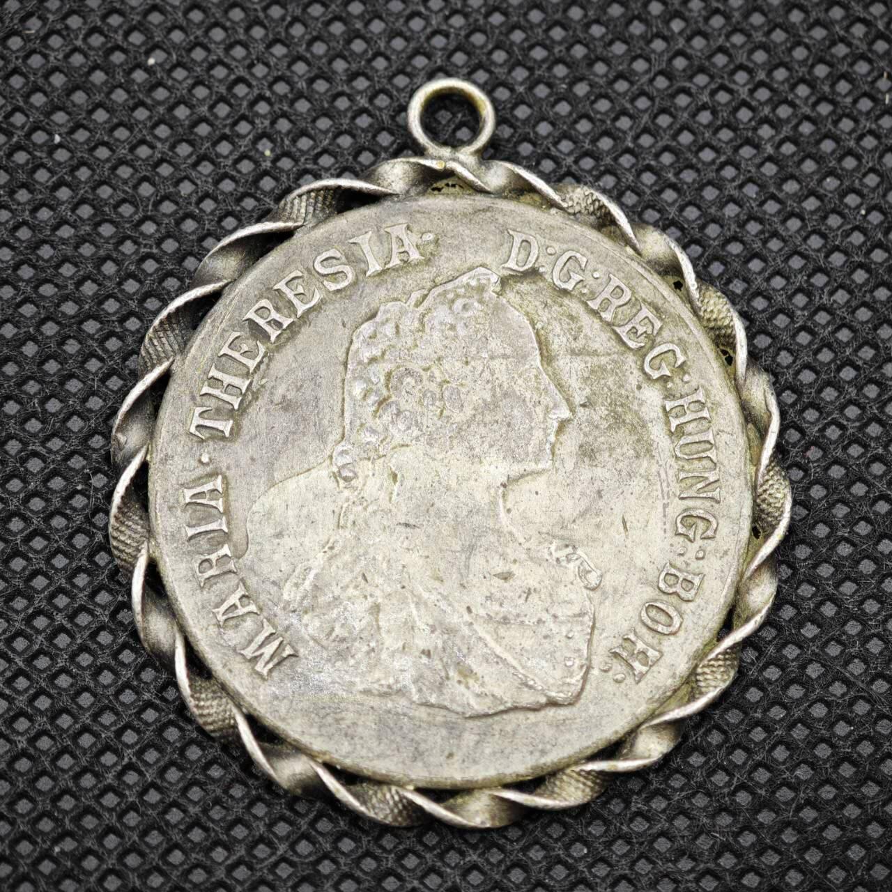 【淘币小摊】限时拍第八百一十六拍  纪念章场  满百包邮可预留两周  周一统一发货 