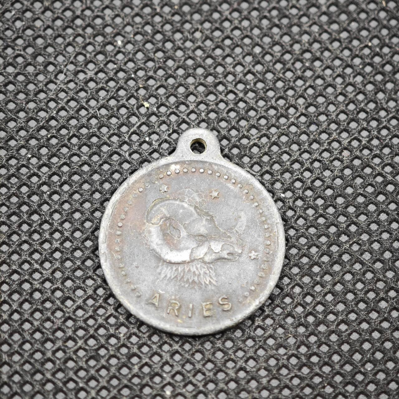 【淘币小摊】限时拍第八百一十六拍  纪念章场  满百包邮可预留两周  周一统一发货  星座纪念章直径21mm