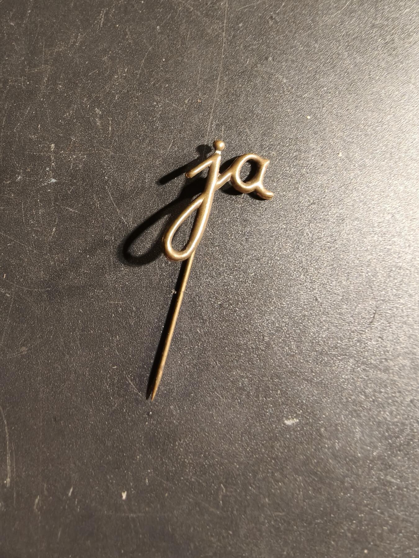 老王徽章第167期 德三1933小胡子支持者针插    JA