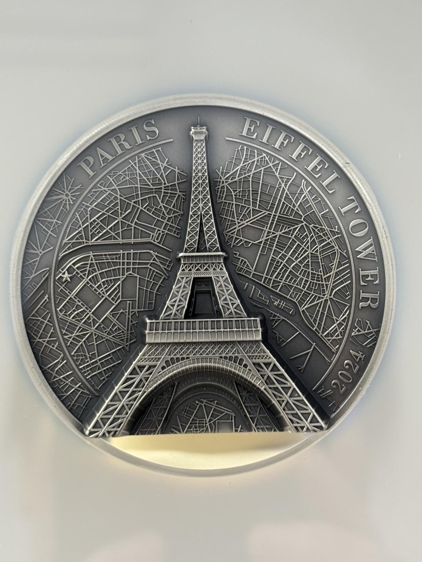 第184期拍卖 库克2024年埃菲尔铁塔5盎司银币NGC-MS70首无盒无证书，999银，发行889枚