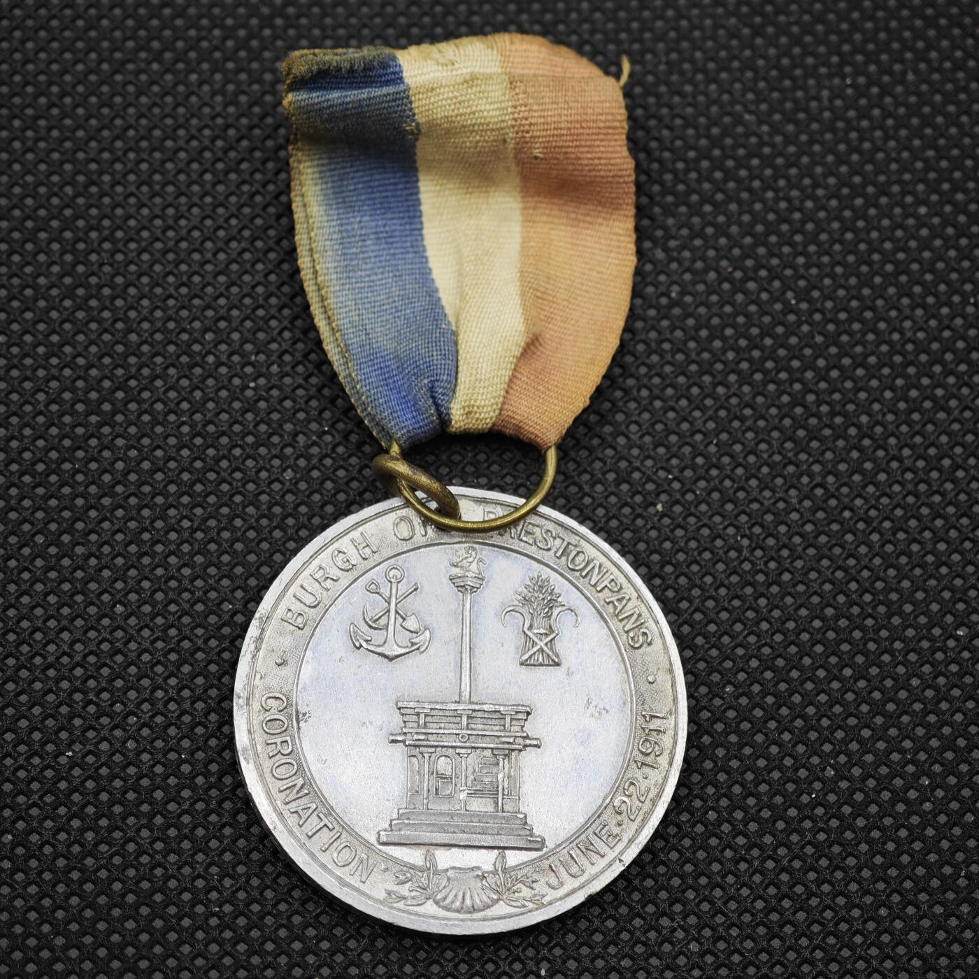 【淘币小摊】限时拍第八百一十六拍  纪念章场  满百包邮可预留两周  周一统一发货   英国1911年乔治五世加冕纪念章直径39mm