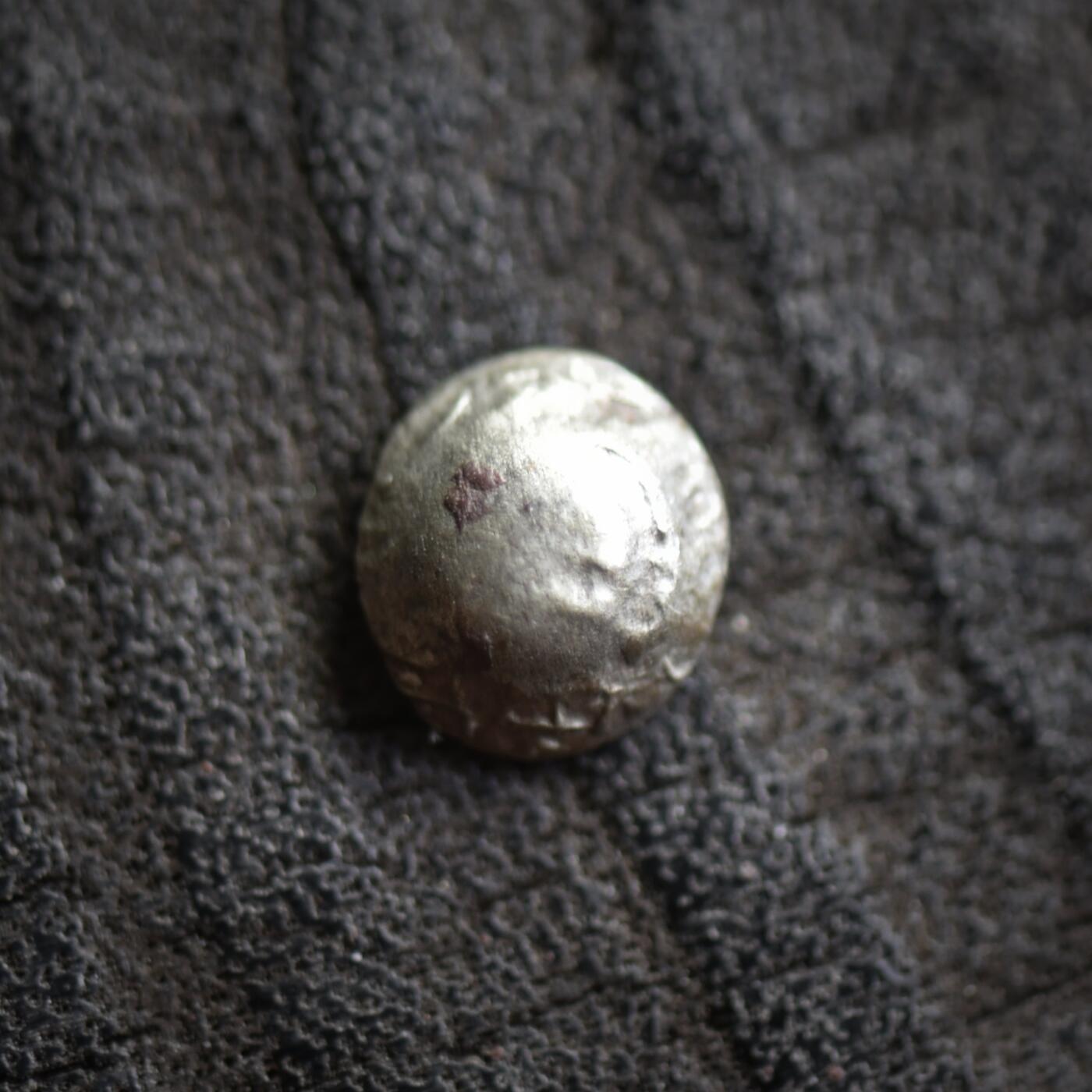 【良泉】【2025年最后一场】12月18日晚19.30点开拍！188组【直播场】西方古代钱币、丝路杂项、印章！ 公元100-120年【南阿拉伯半岛】萨巴和希木叶尔王国，阿姆丹王【碟形】1/4标准【微型】银币，0.26克