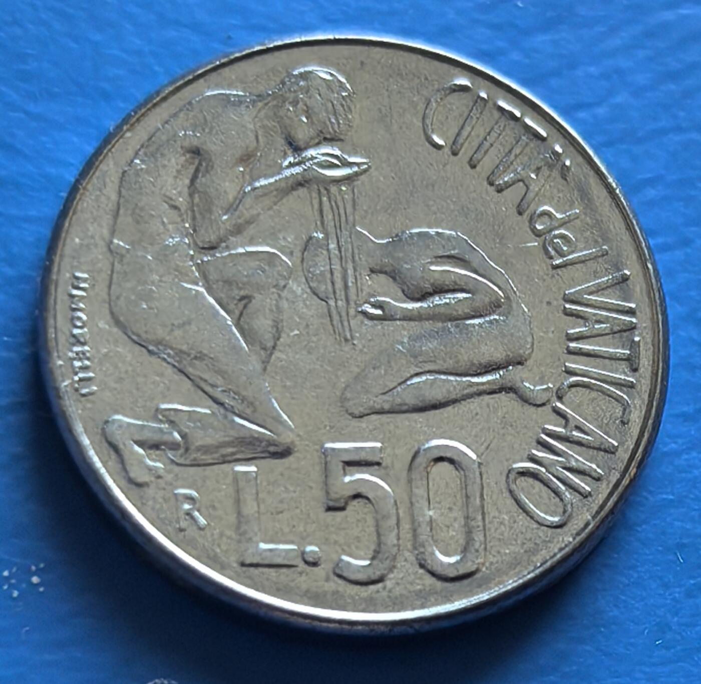 外国优质老铜币银币，周六九点倒数截拍，满百包邮，可寄存半年，喜欢朋友微信扫描二维码可直接参拍 梵蒂冈50里拉