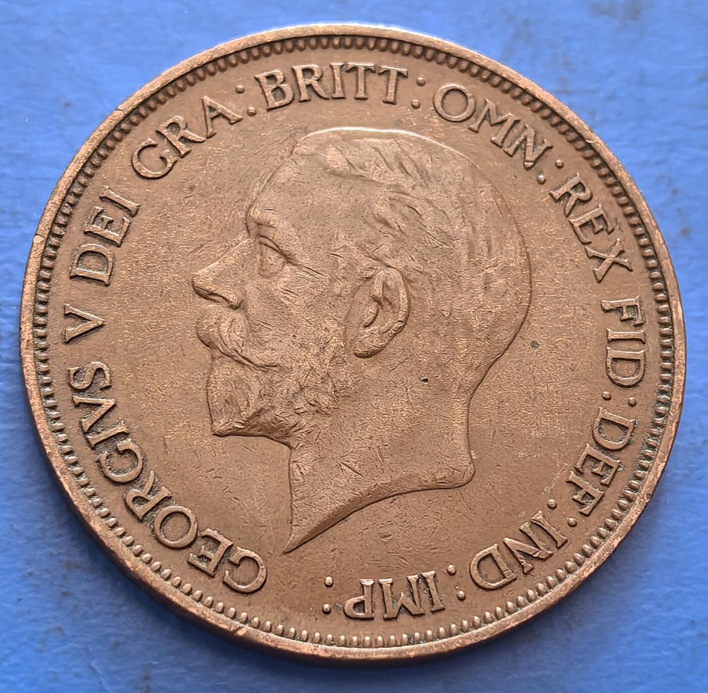 外国优质老铜币银币，周六九点倒数截拍，满百包邮，可寄存半年，喜欢朋友微信扫描二维码可直接参拍 英国1936年大便士