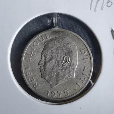 沼泽如烟--第919场 - 海地1975年十分挂件