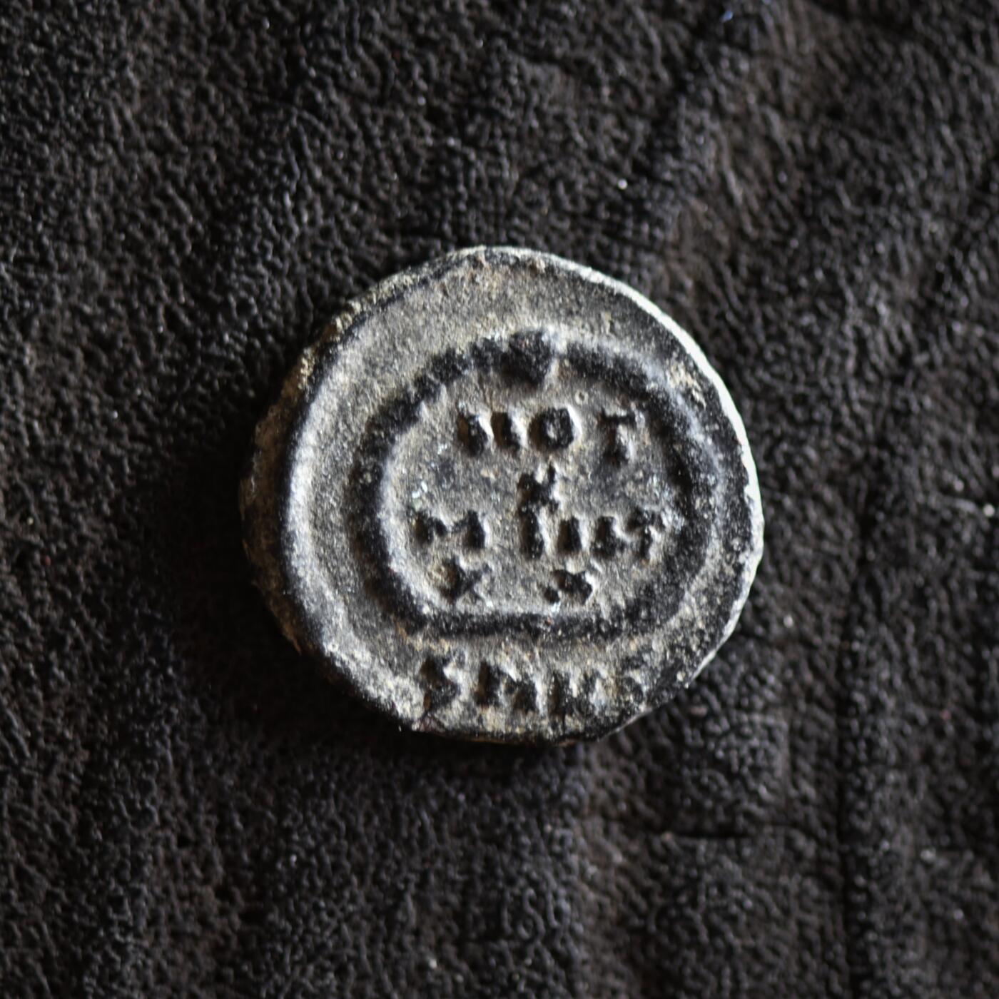 【良泉】【2025年最后一场】12月18日晚19.30点开拍！188组【直播场】西方古代钱币、丝路杂项、印章！ 公元393年【古罗马】东罗马帝国首位皇帝-阿尔卡狄乌斯，誓愿二十年，基齐库斯造币厂，微型铜币，1.31克