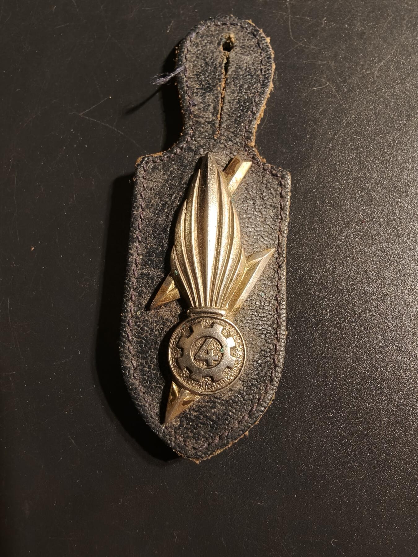 老王徽章第167期 法国第4铁路运输大队证章