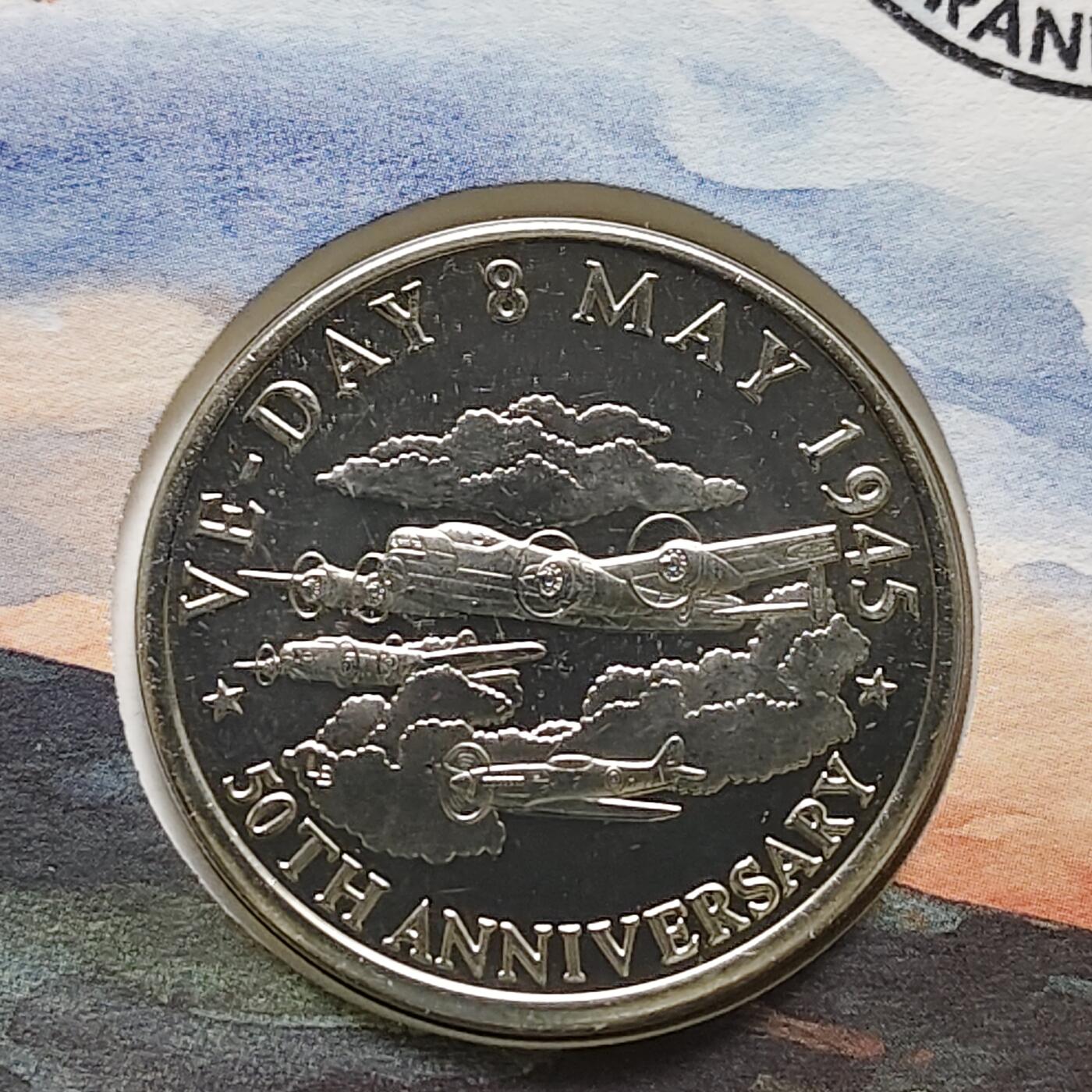 【全场包邮】纯粹捡漏拍482场（免费代拍第19场）-币封+套装+富兰克林（注意佣金） 【邮币封】特克斯和凯克斯群岛1995年5克朗欧洲胜利50周年克朗型纪念币邮币封