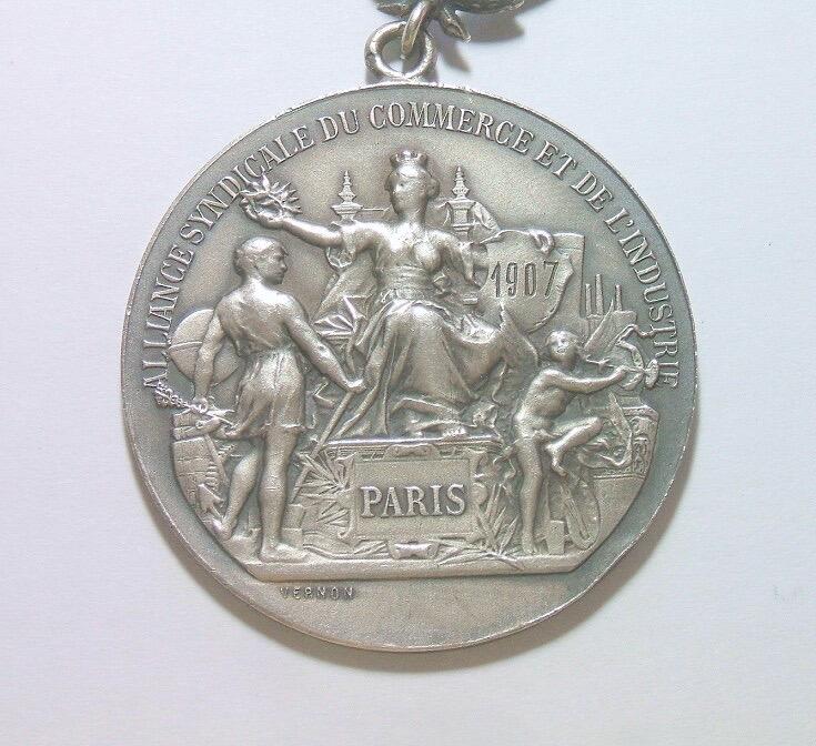 【银】法国1907年女神坐像 高浮雕精制大银章 40MM 23.5克