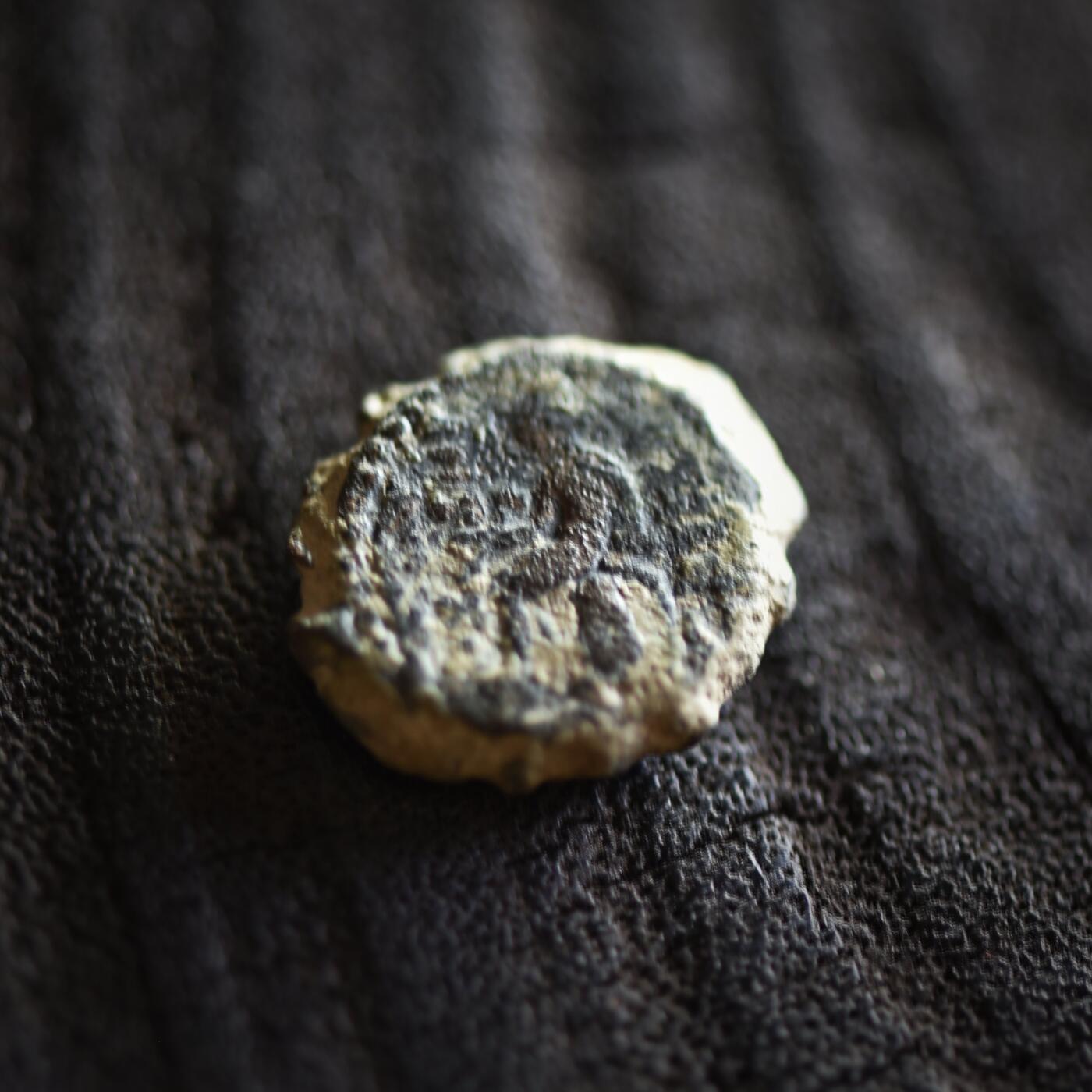 【良泉】【2025年最后一场】12月18日晚19.30点开拍！188组【直播场】西方古代钱币、丝路杂项、印章！ 公元前3-2世纪【古希腊】塞琉古帝国，阿波罗坐像，齿状边小铜币，2.93克