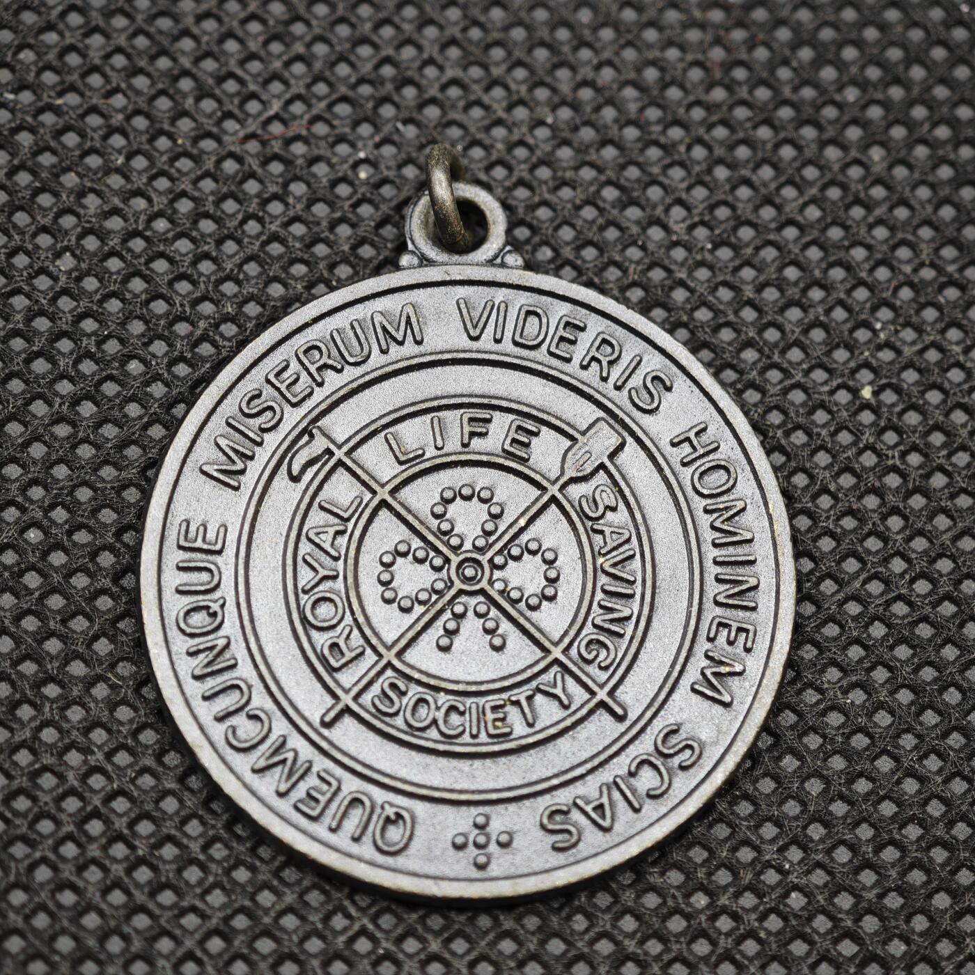 【淘币小摊】限时拍第八百一十六拍  纪念章场  满百包邮可预留两周  周一统一发货 