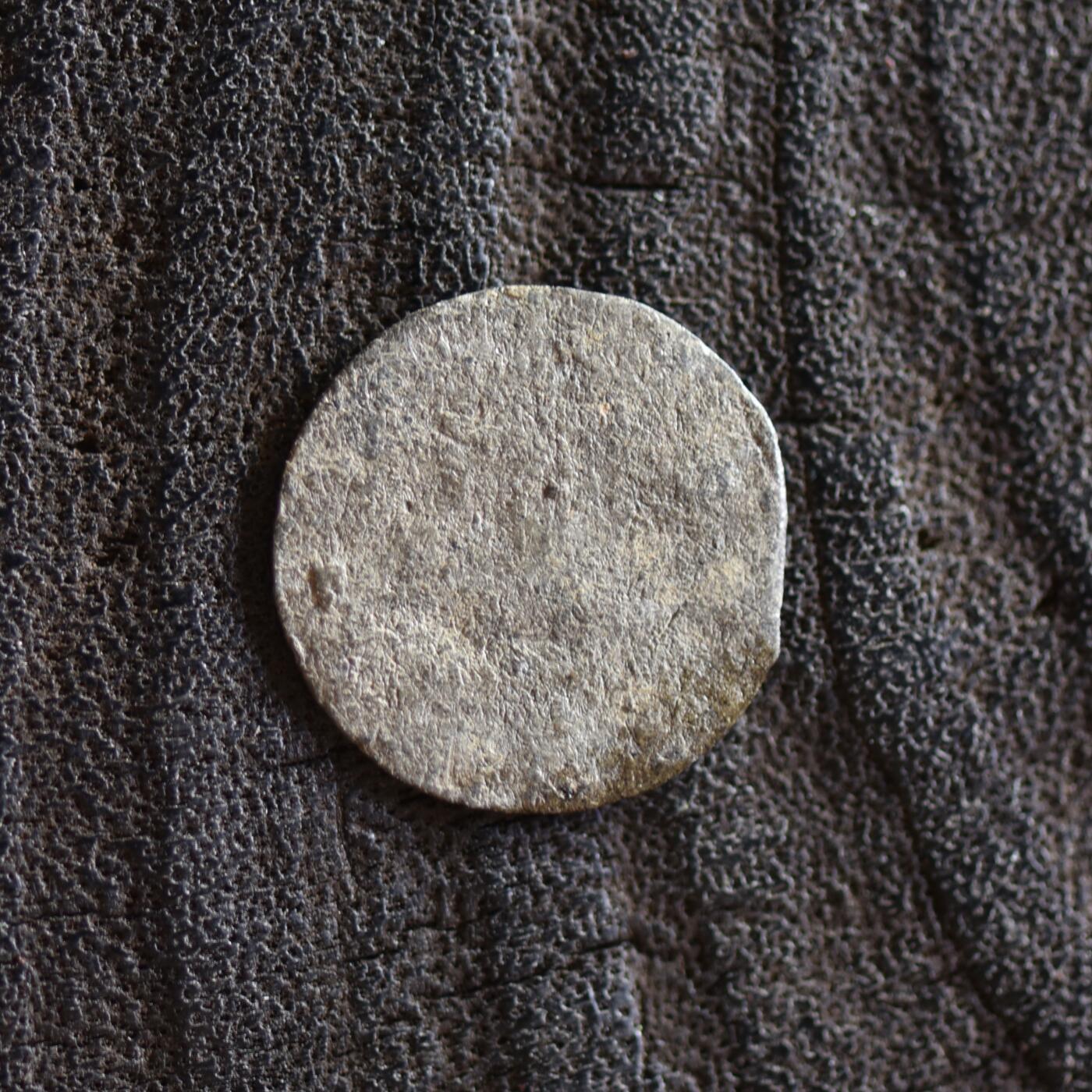 【良泉】【2025年最后一场】12月18日晚19.30点开拍！188组【直播场】西方古代钱币、丝路杂项、印章！ 17-18世纪【海上丝绸之路】东南亚无孔锡钱，0.38克