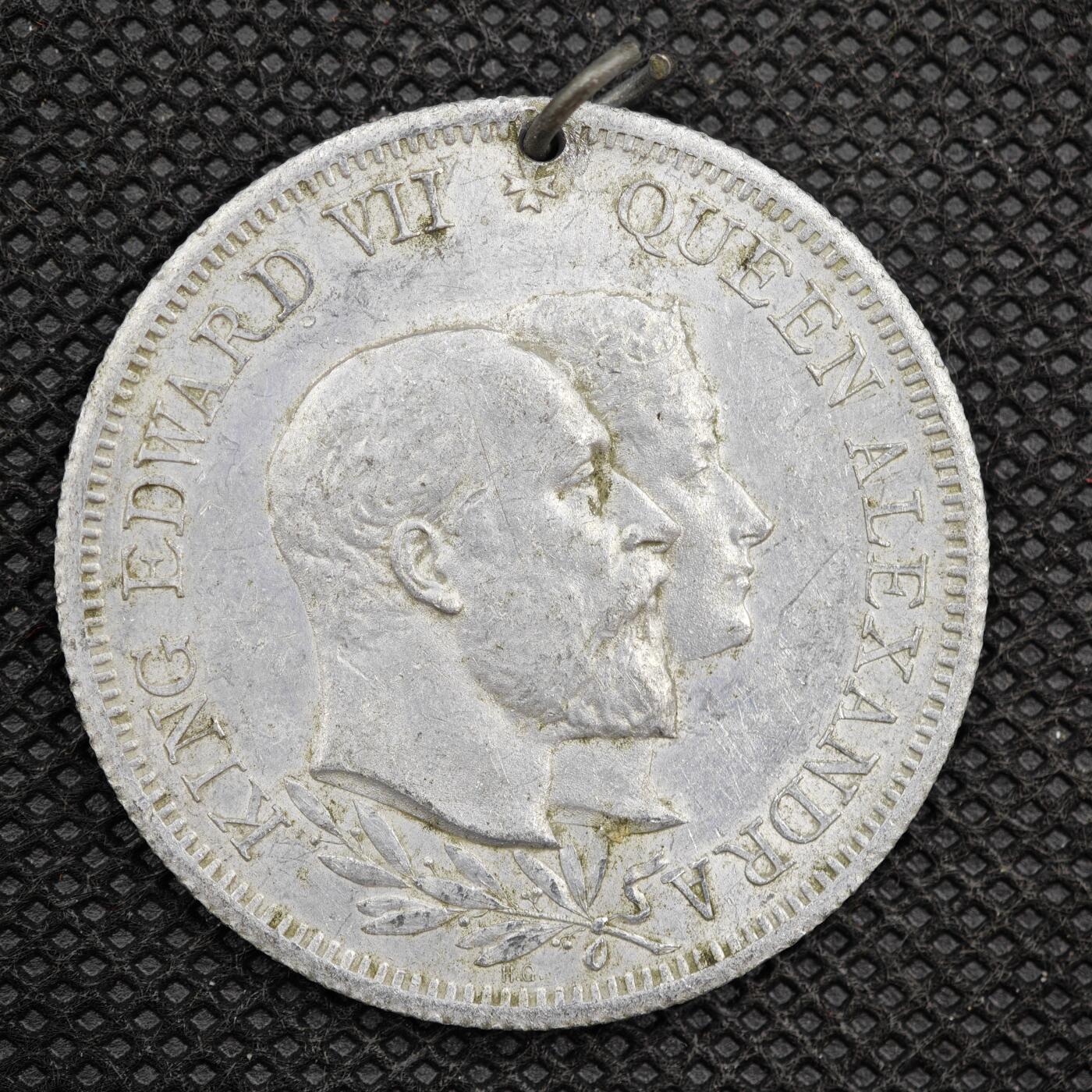 【淘币小摊】限时拍第八百一十六拍  纪念章场  满百包邮可预留两周  周一统一发货   英国1902年爱德华七世加冕纪念章直径38mm